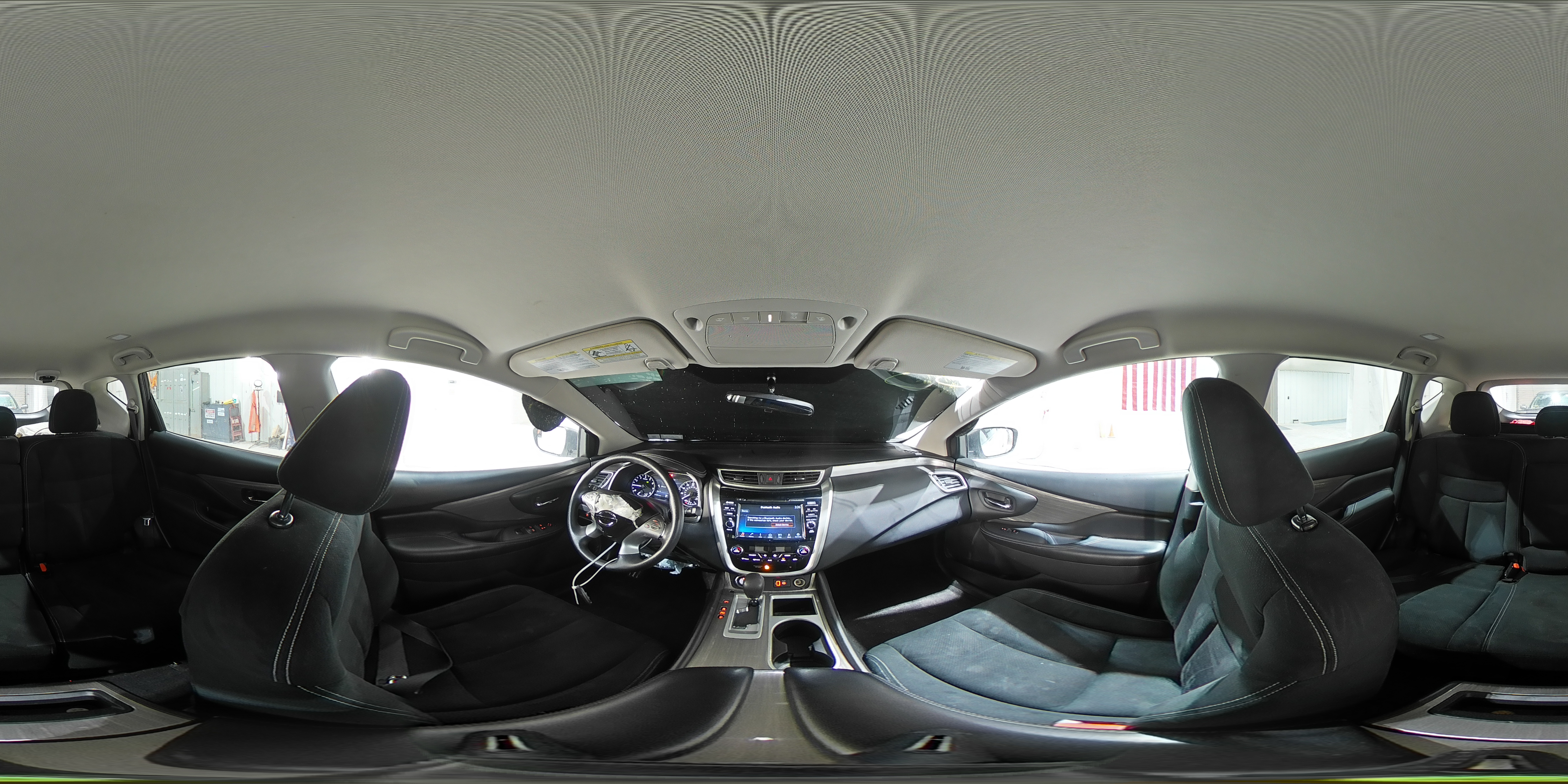 2018 Nissan Murano - Image 15