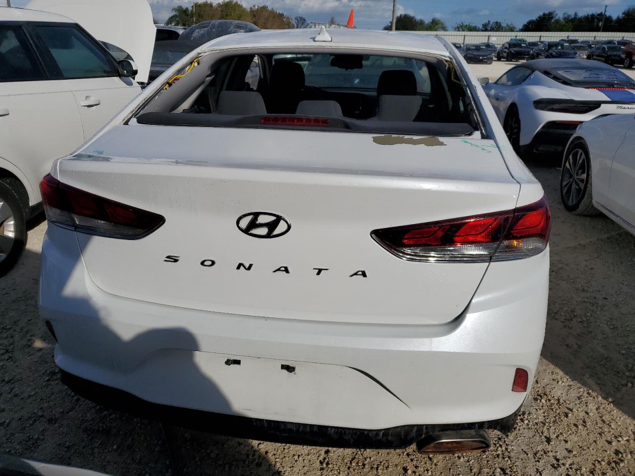 2019 Hyundai Sonata Limited VIN: 5NPE34AF0KH783978 Lot: 75813584