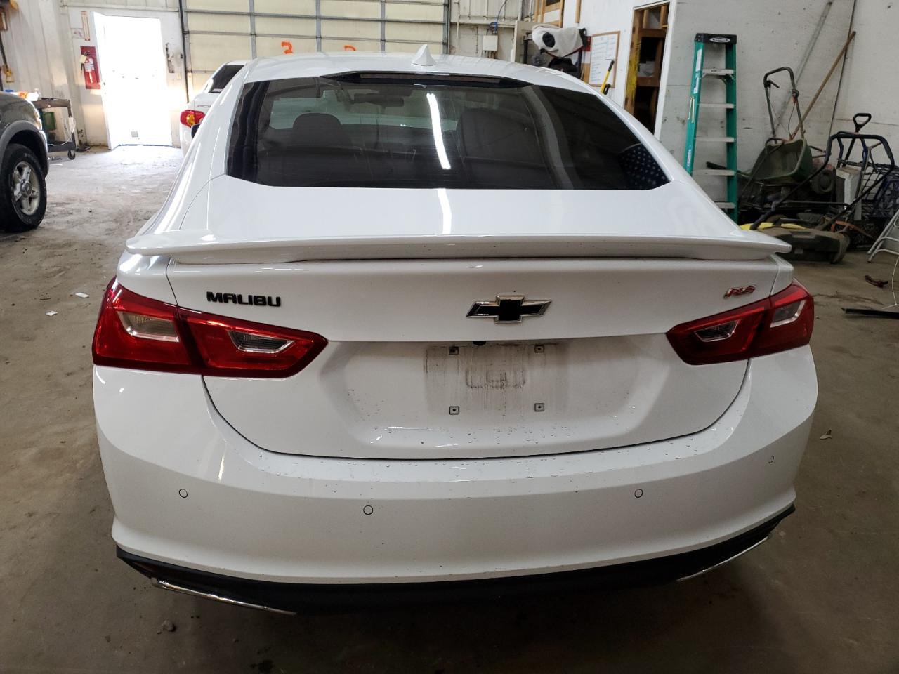 2022 Chevrolet Malibu - Image 6