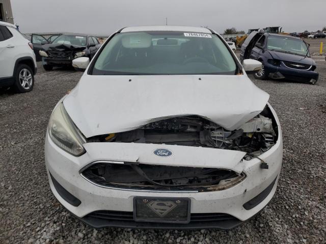 Hatchbacks FORD FOCUS 2015 White