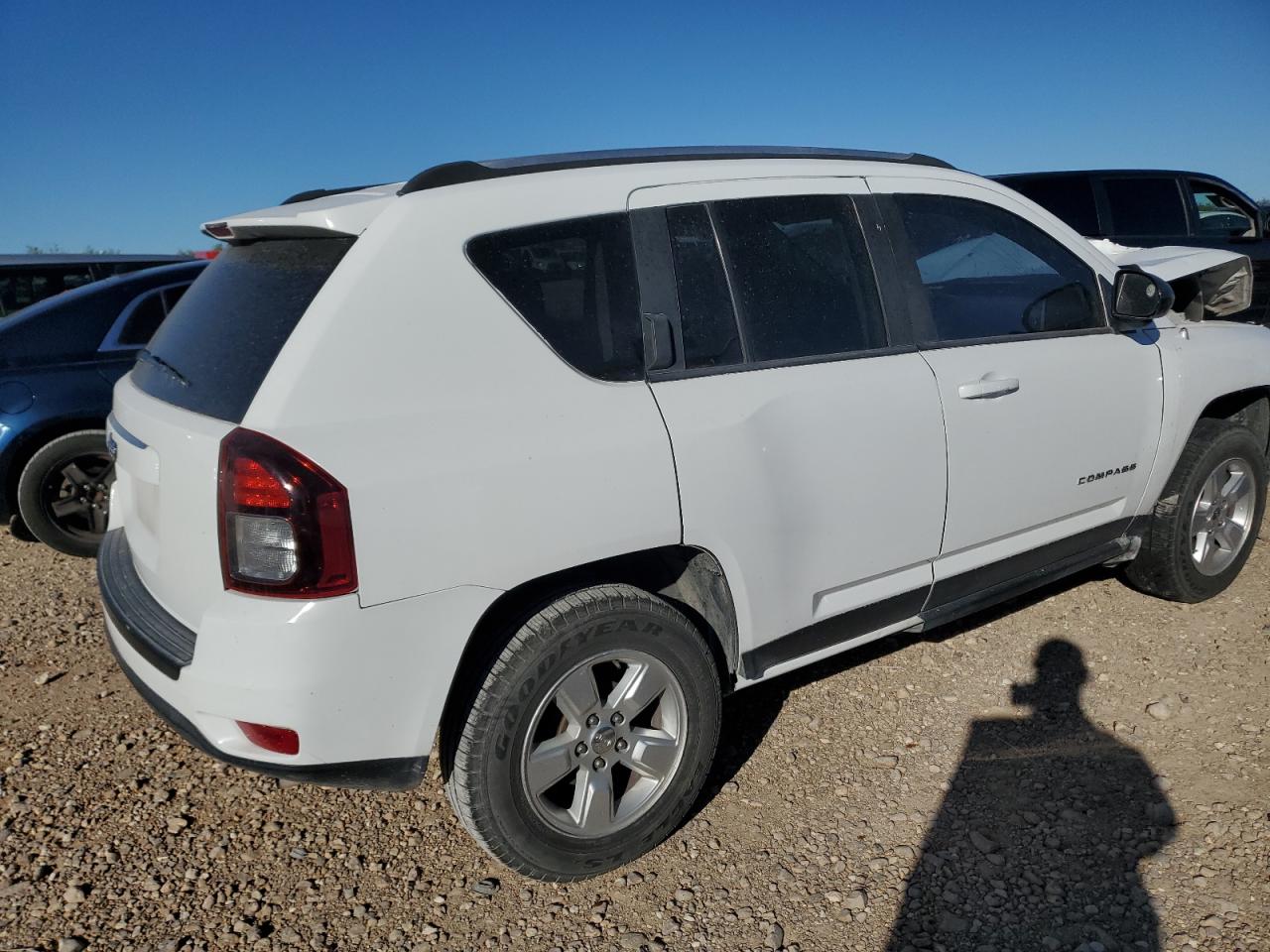 2015 Jeep Compass Sport VIN: 1C4NJCBA7FD284741 Lot: 81577954