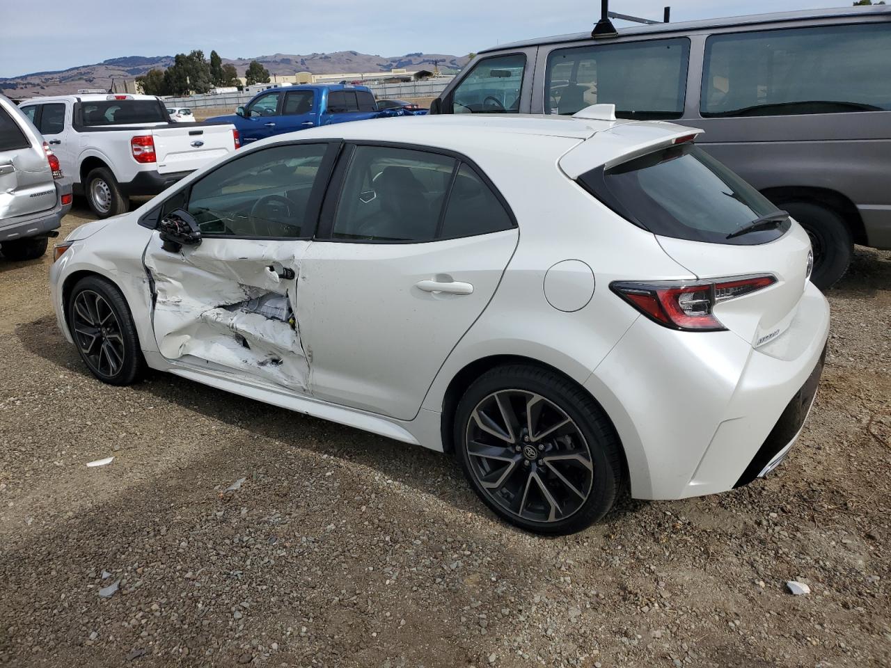 VIN JTNK4RBE3K3066744 2019 TOYOTA COROLLA no.2