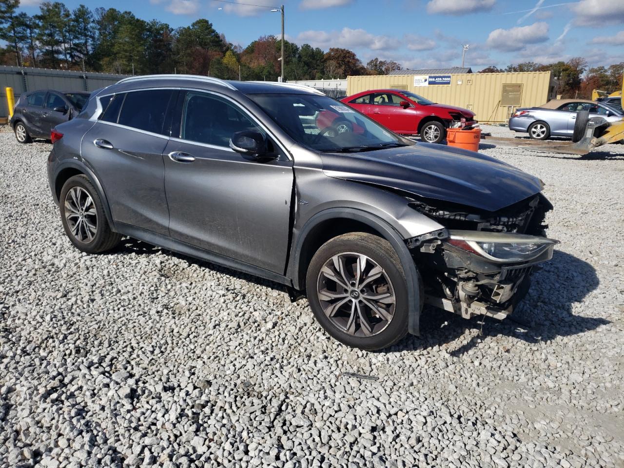 2017 Infiniti QX30 - Image 4