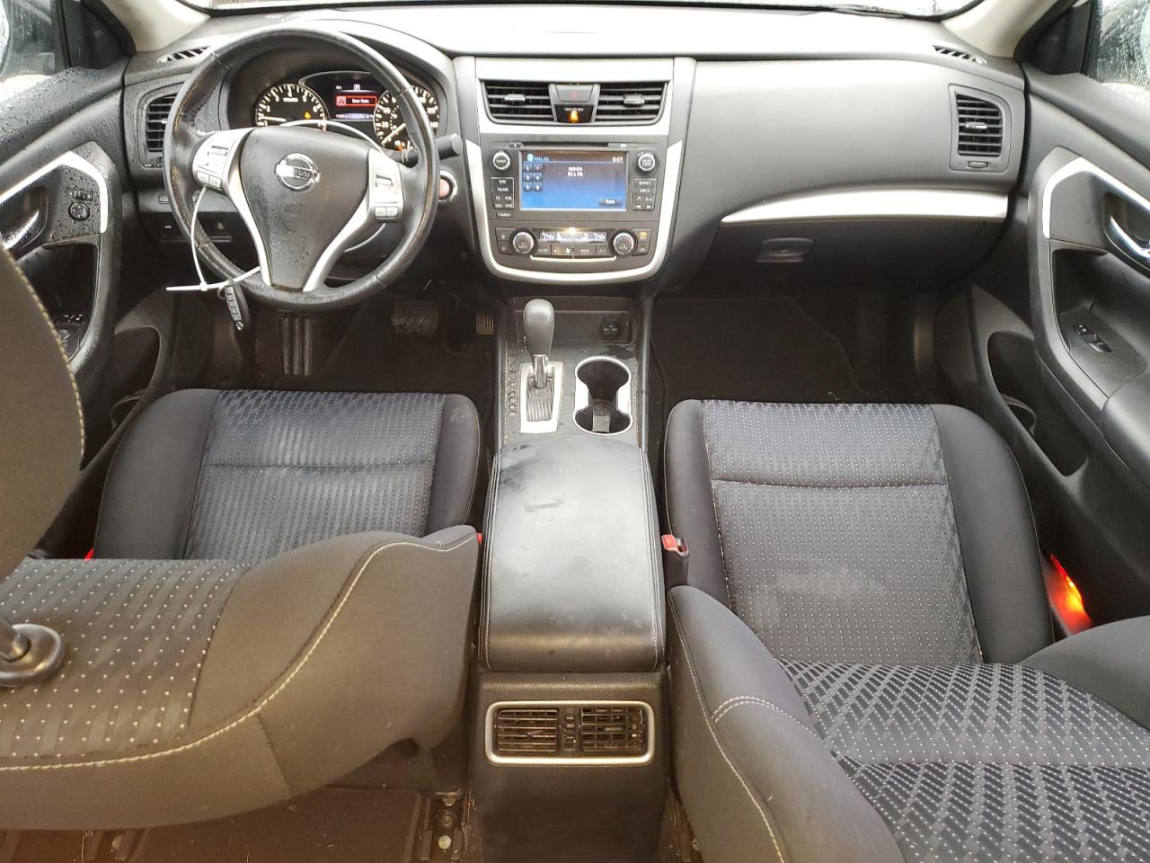 2016 Nissan Altima - Image 8