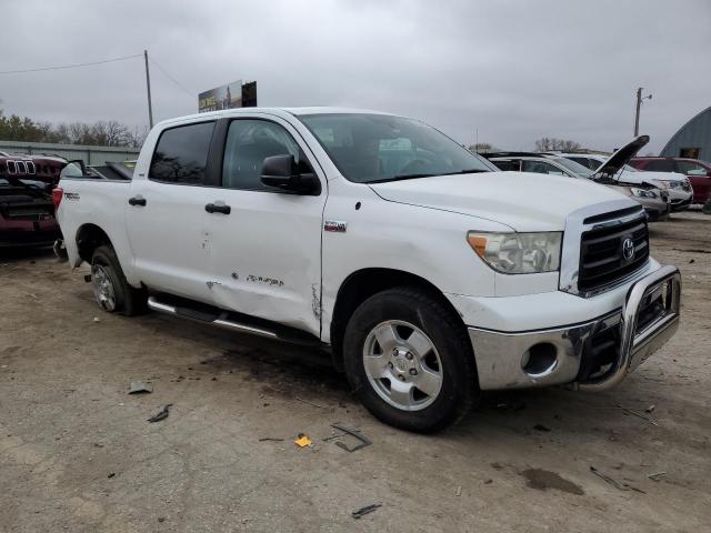 Пікапи TOYOTA TUNDRA 2012 Білий