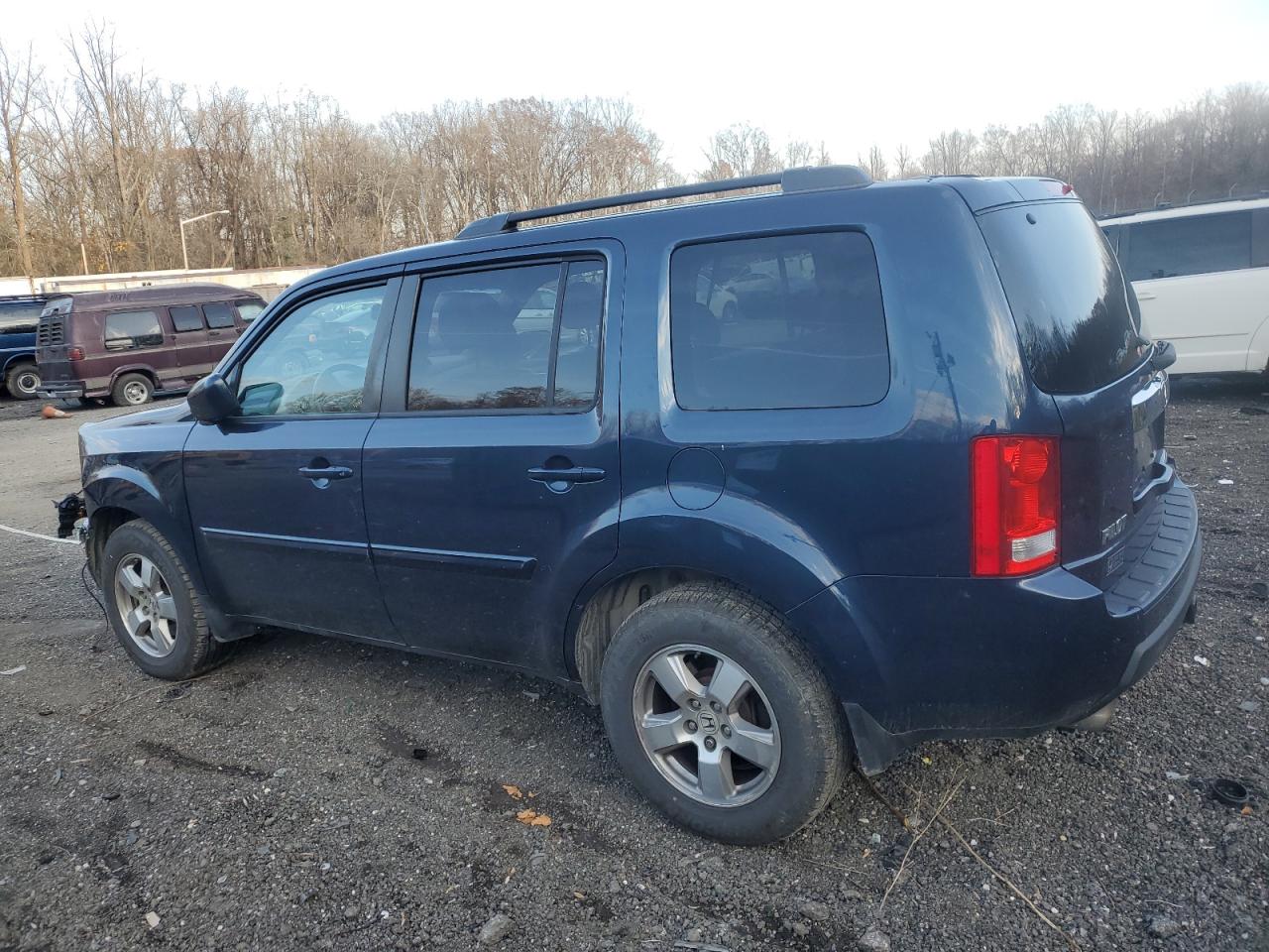 2011 Honda Pilot - Image 2