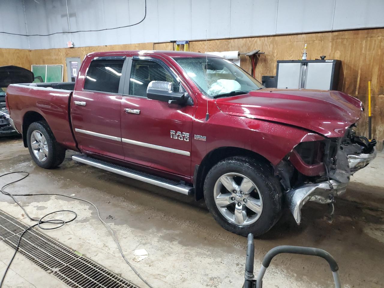 2017 RAM 1500 - Image 4