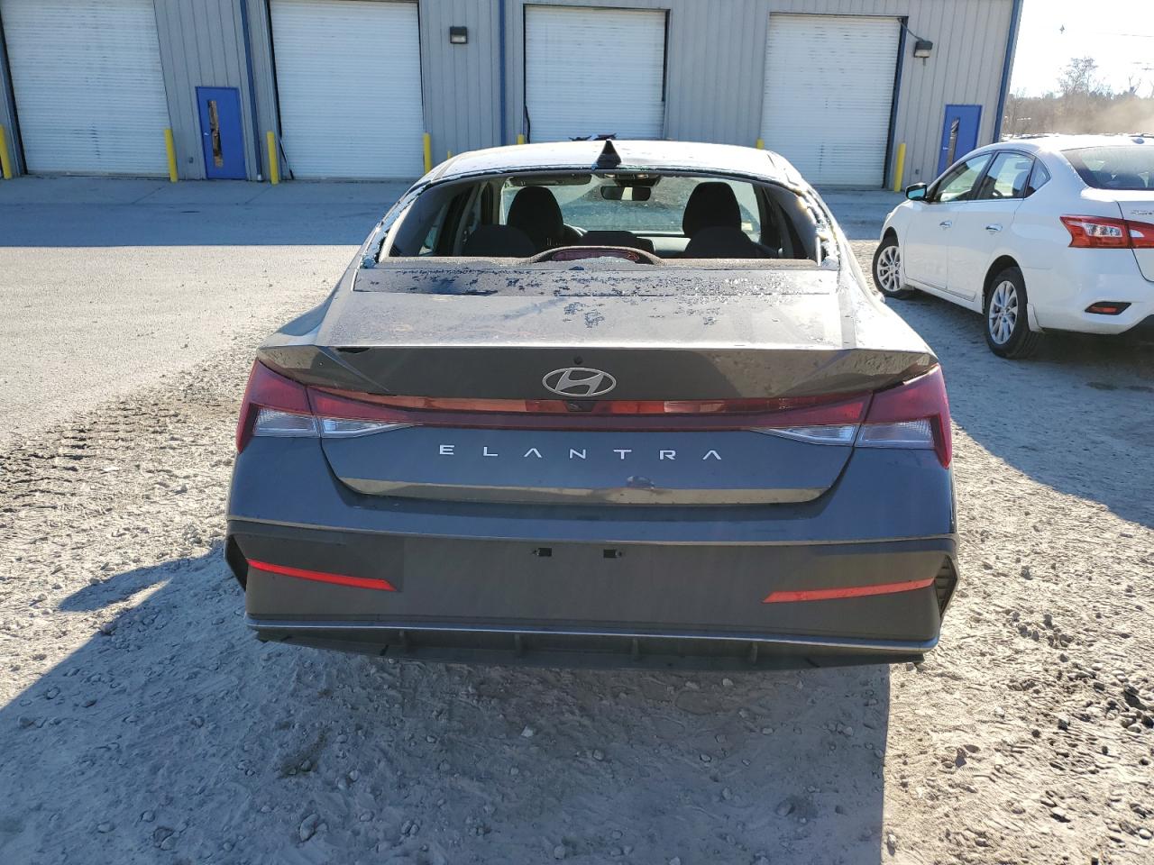2024 Hyundai Elantra - Image 6
