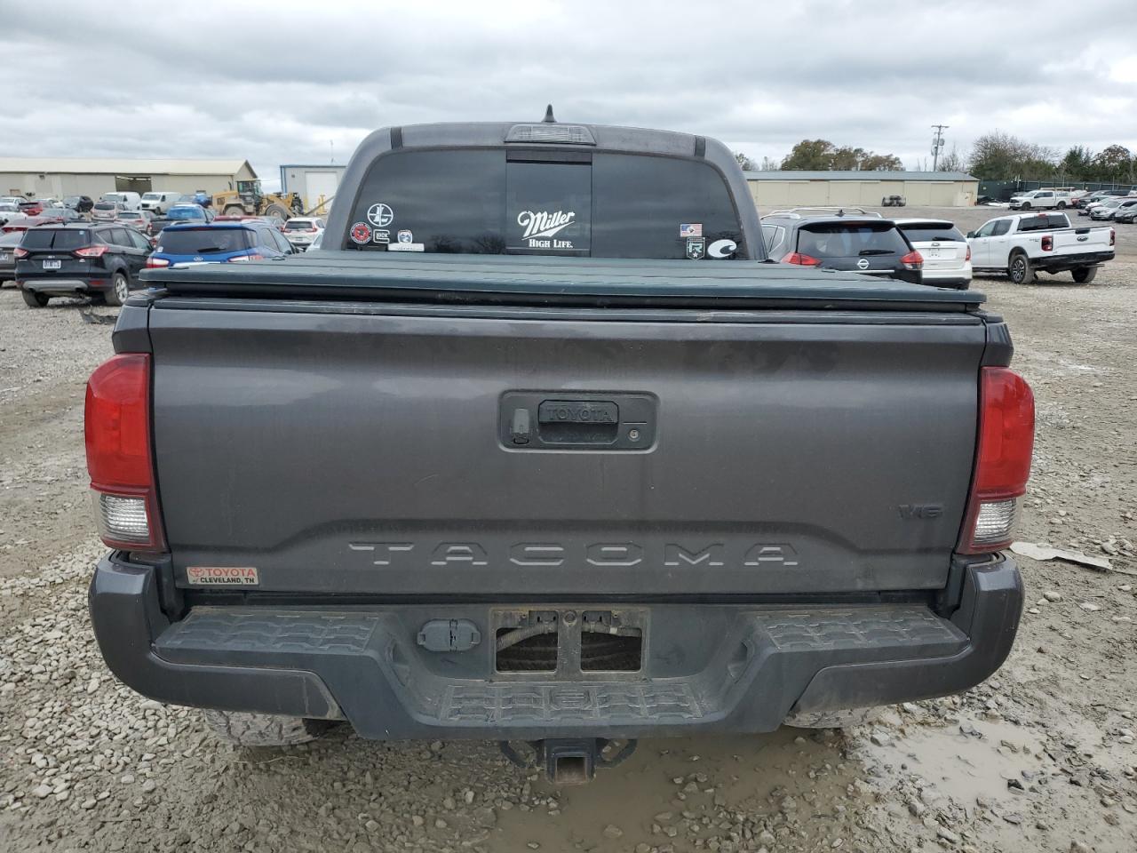 2019 Toyota Tacoma - Image 6