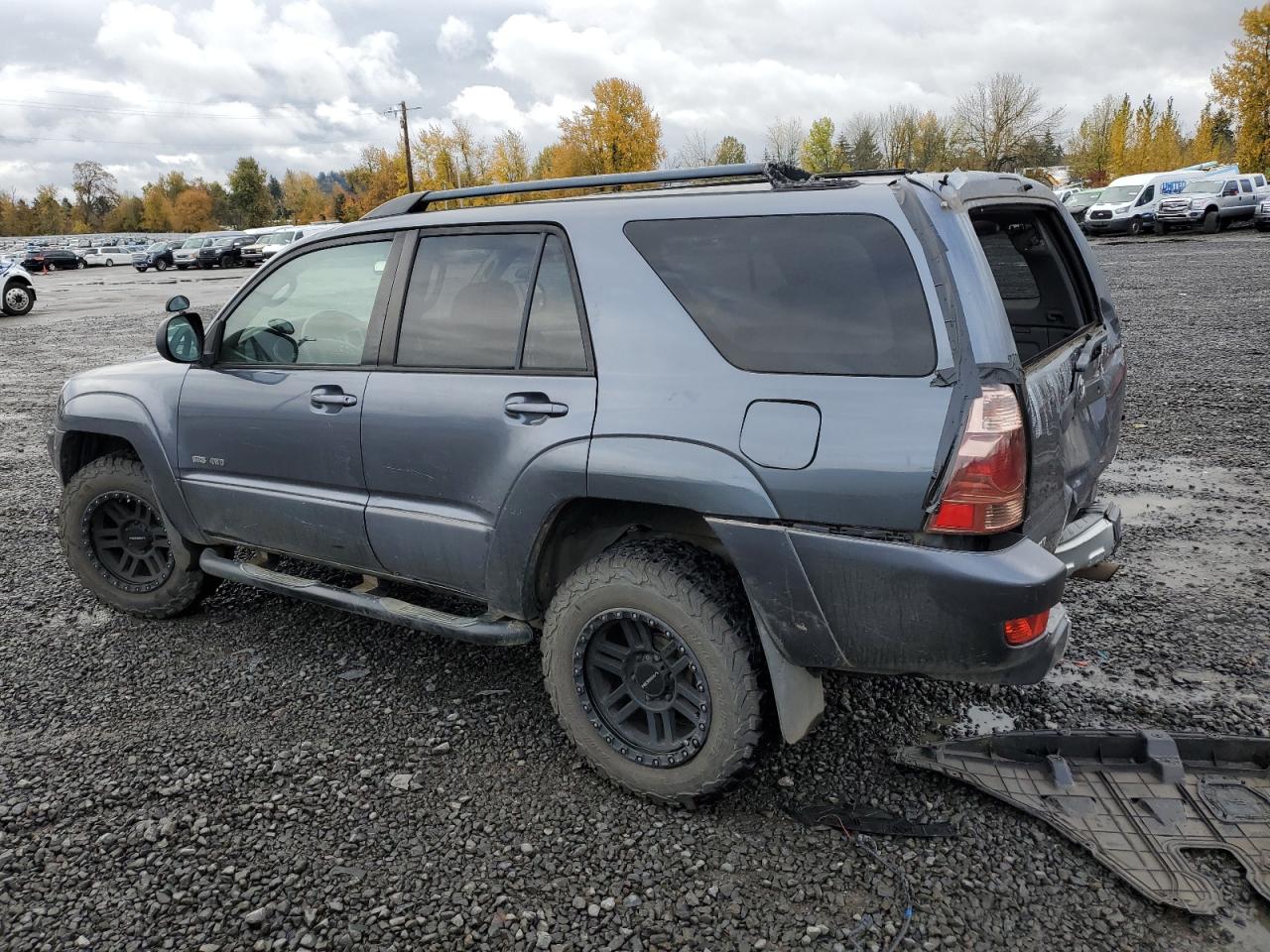2004 Toyota 4Runner - Image 2