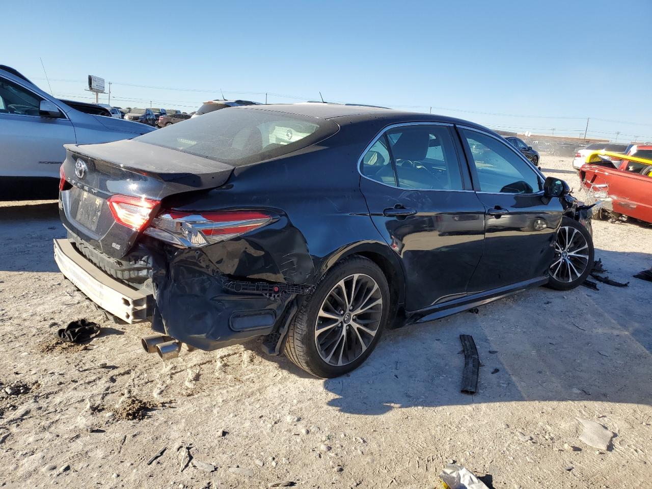 2018 Toyota Camry - Image 3