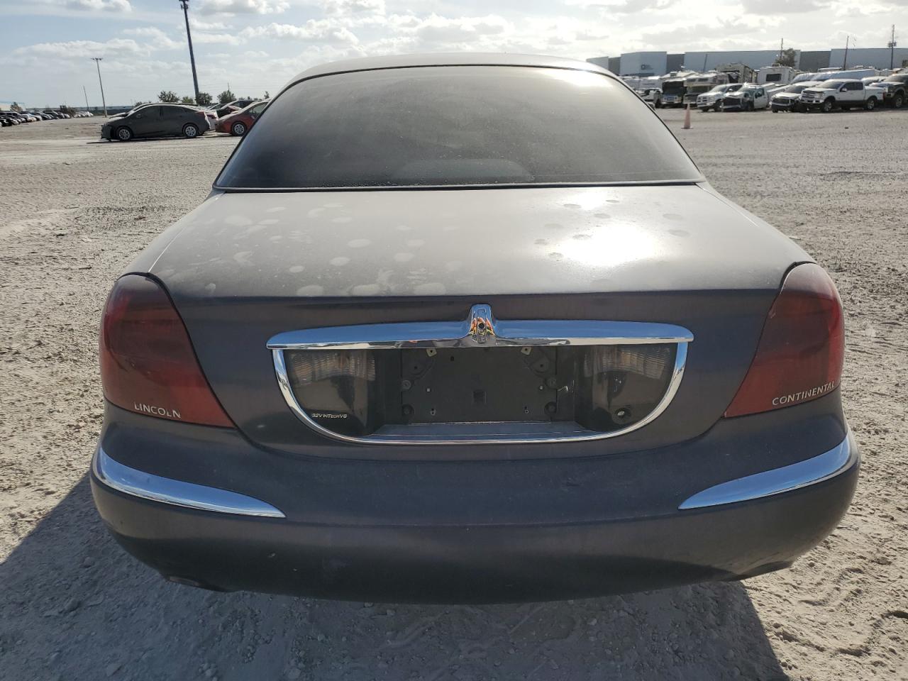 2001 Lincoln Continental VIN: 1LNHM97V21Y680964 Lot: 80640714