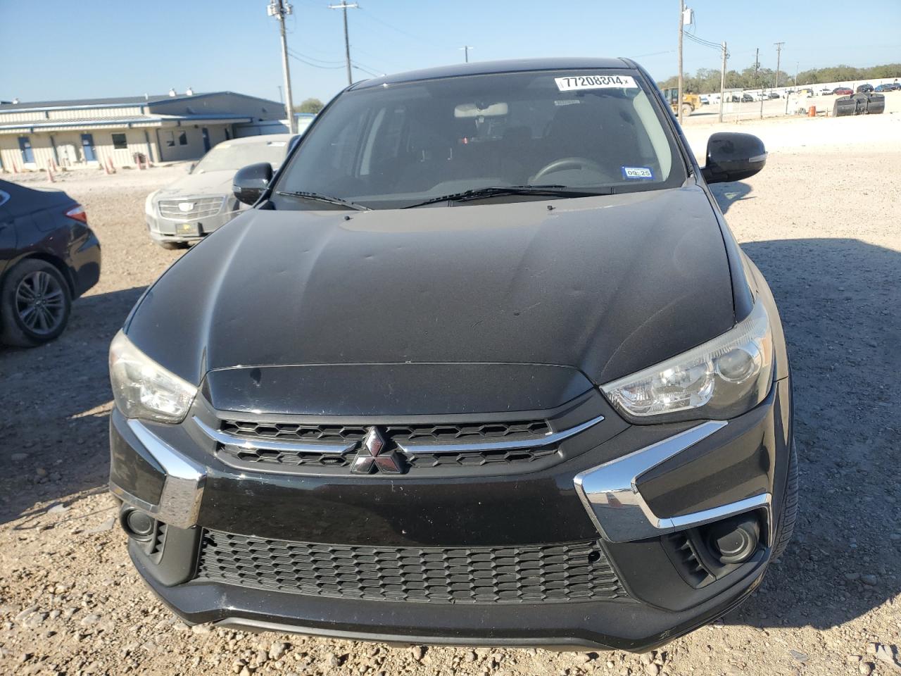 2018 Mitsubishi Outlander - Image 5