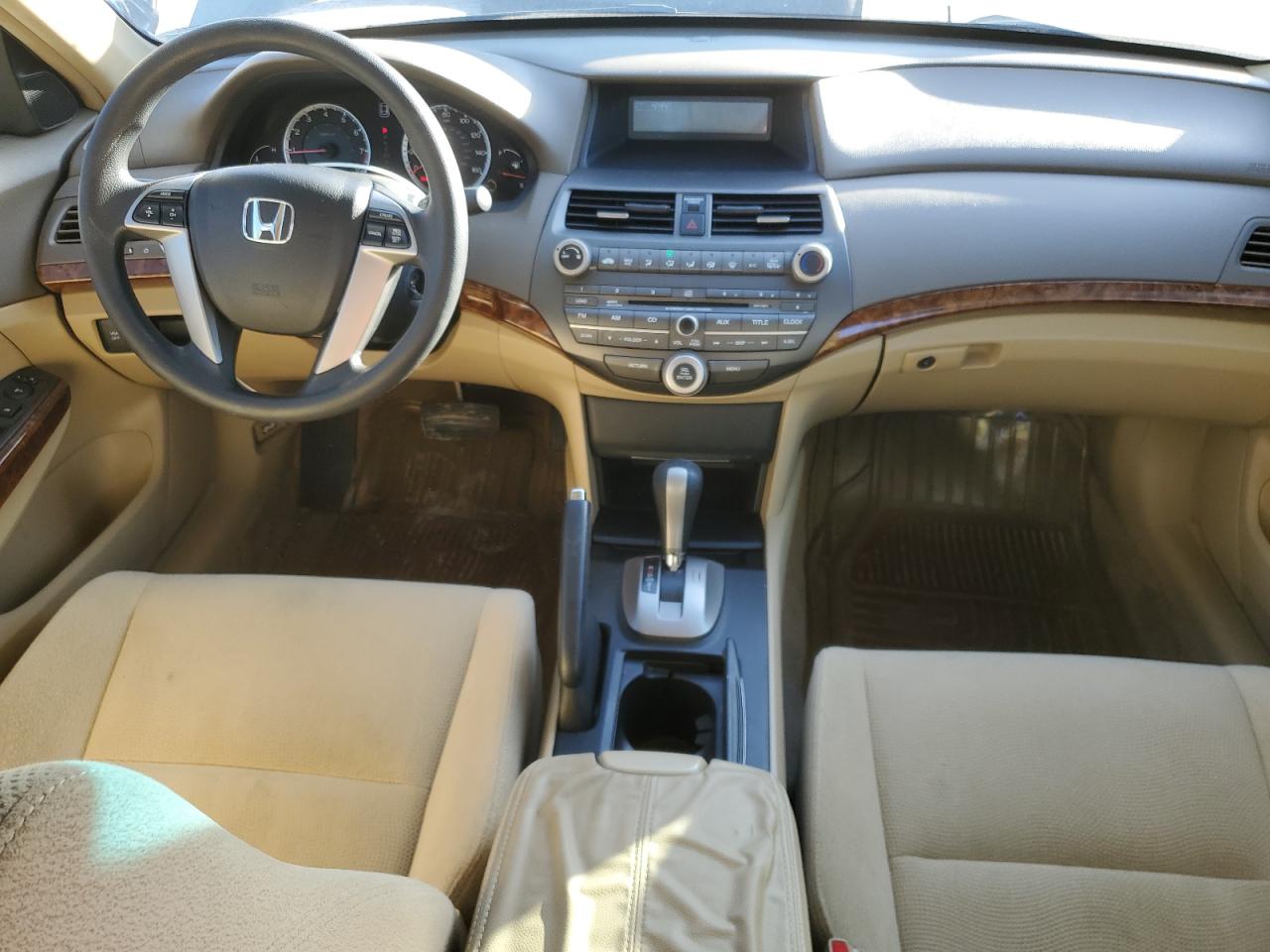 2009 Honda Accord - Image 8