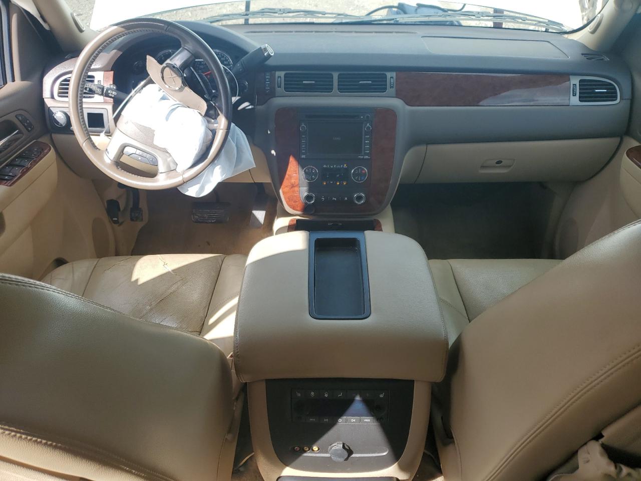 2011 Chevrolet Tahoe - Image 8