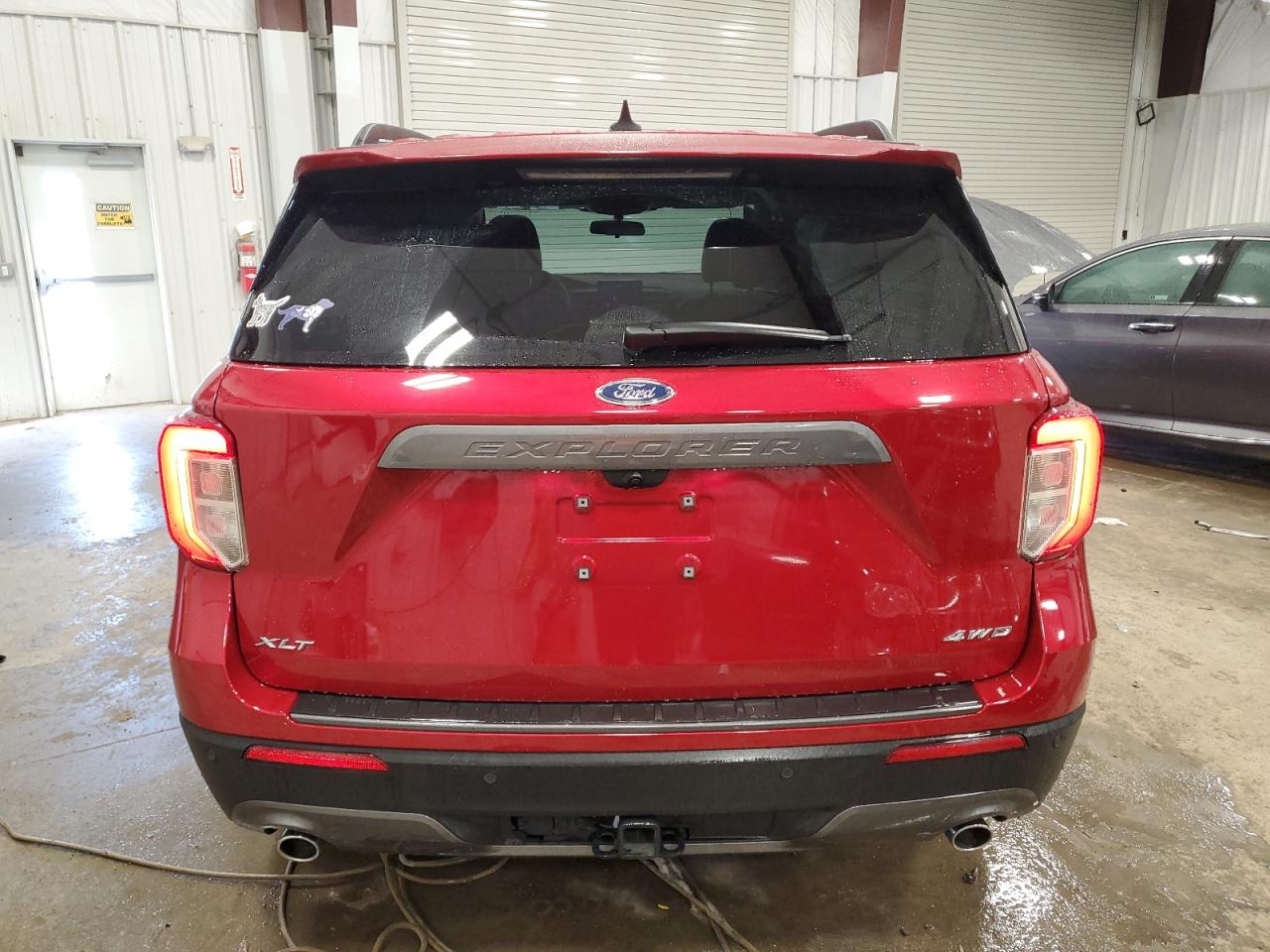 2021 Ford Explorer - Image 6