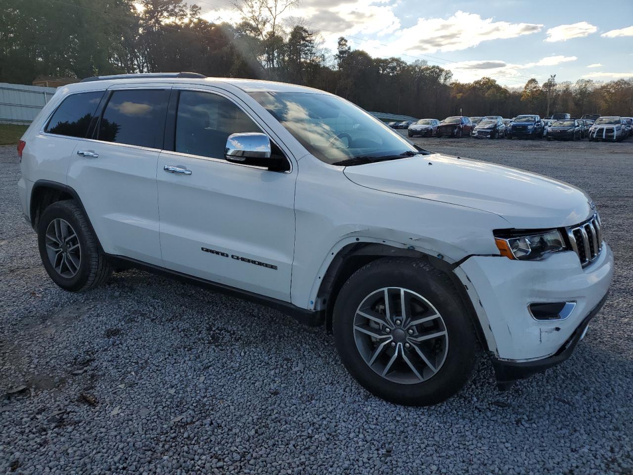 2019 Jeep Grand Cherokee - Image 4