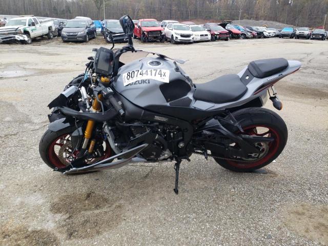  SUZUKI GSXR1000 2024 Серый