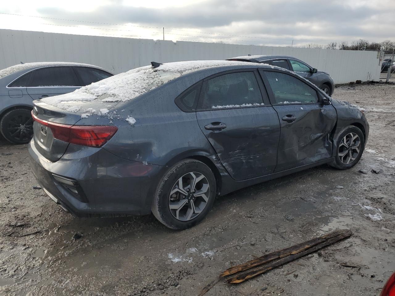 2021 Kia Forte - Image 3