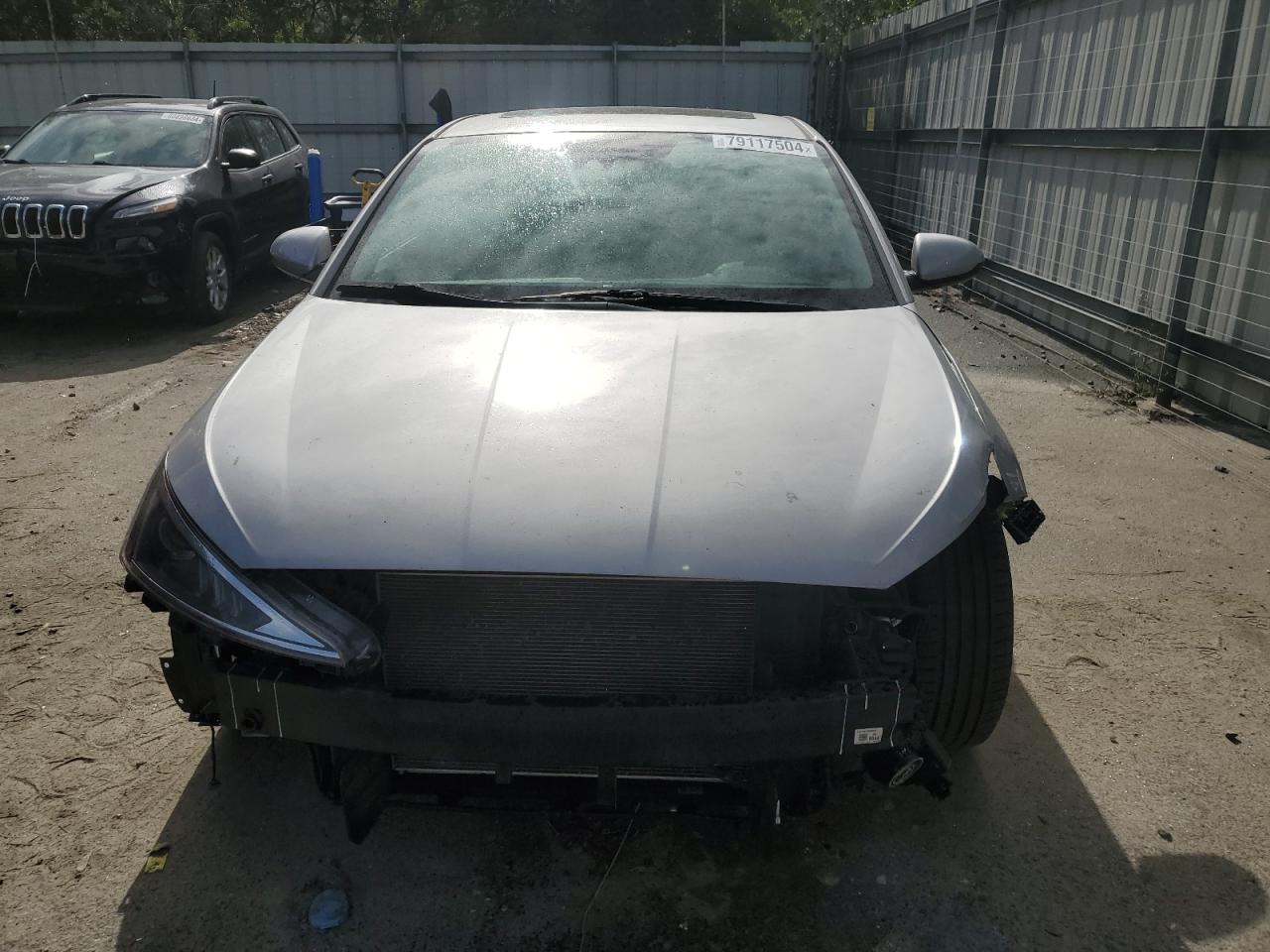 2020 Hyundai Elantra - Image 5