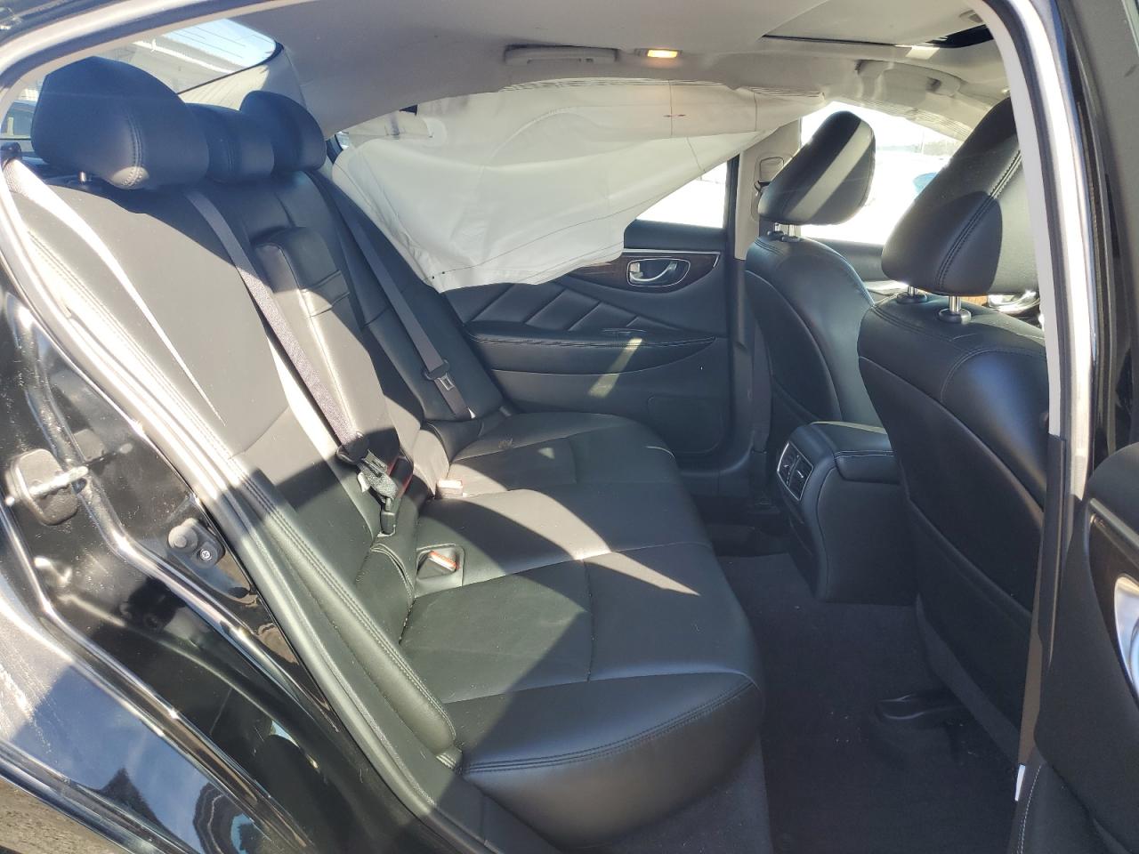 2018 Infiniti Q50 - Image 10