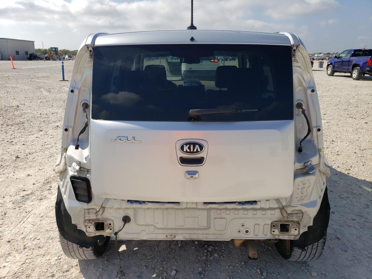 2013 Kia Soul + VIN: KNDJT2A6XD7520763 Lot: 80210174