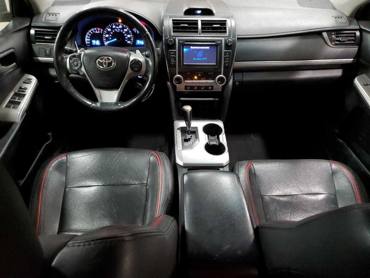 2012 Toyota Camry - Image 8
