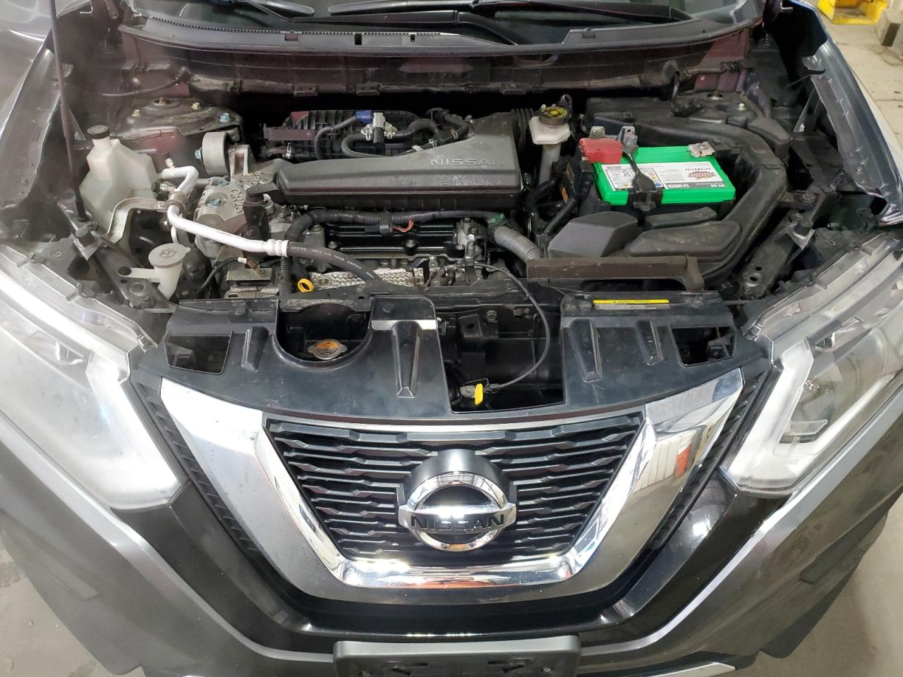 2017 Nissan Rogue - Image 12