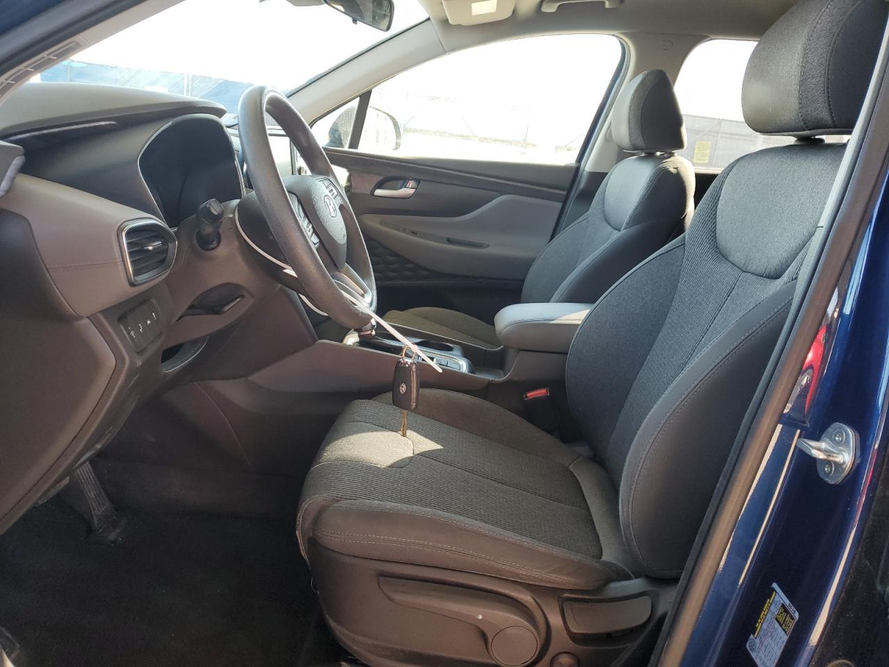 2019 Hyundai Santa Fe - Image 7