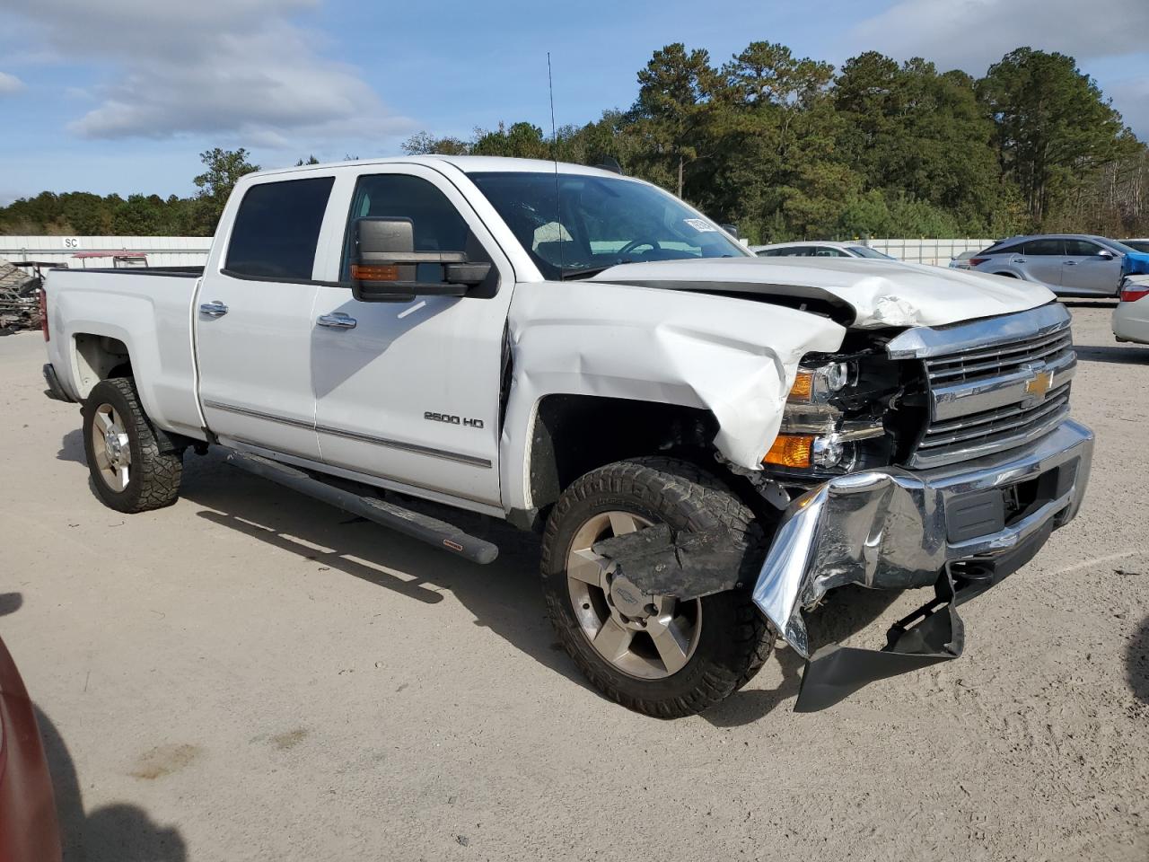 2017 Chevrolet Silverado - Image 4