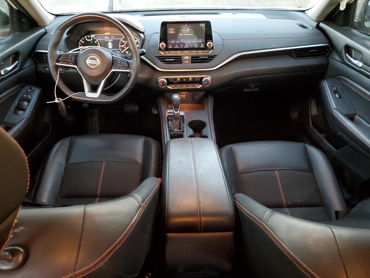 2019 Nissan Altima - Image 8