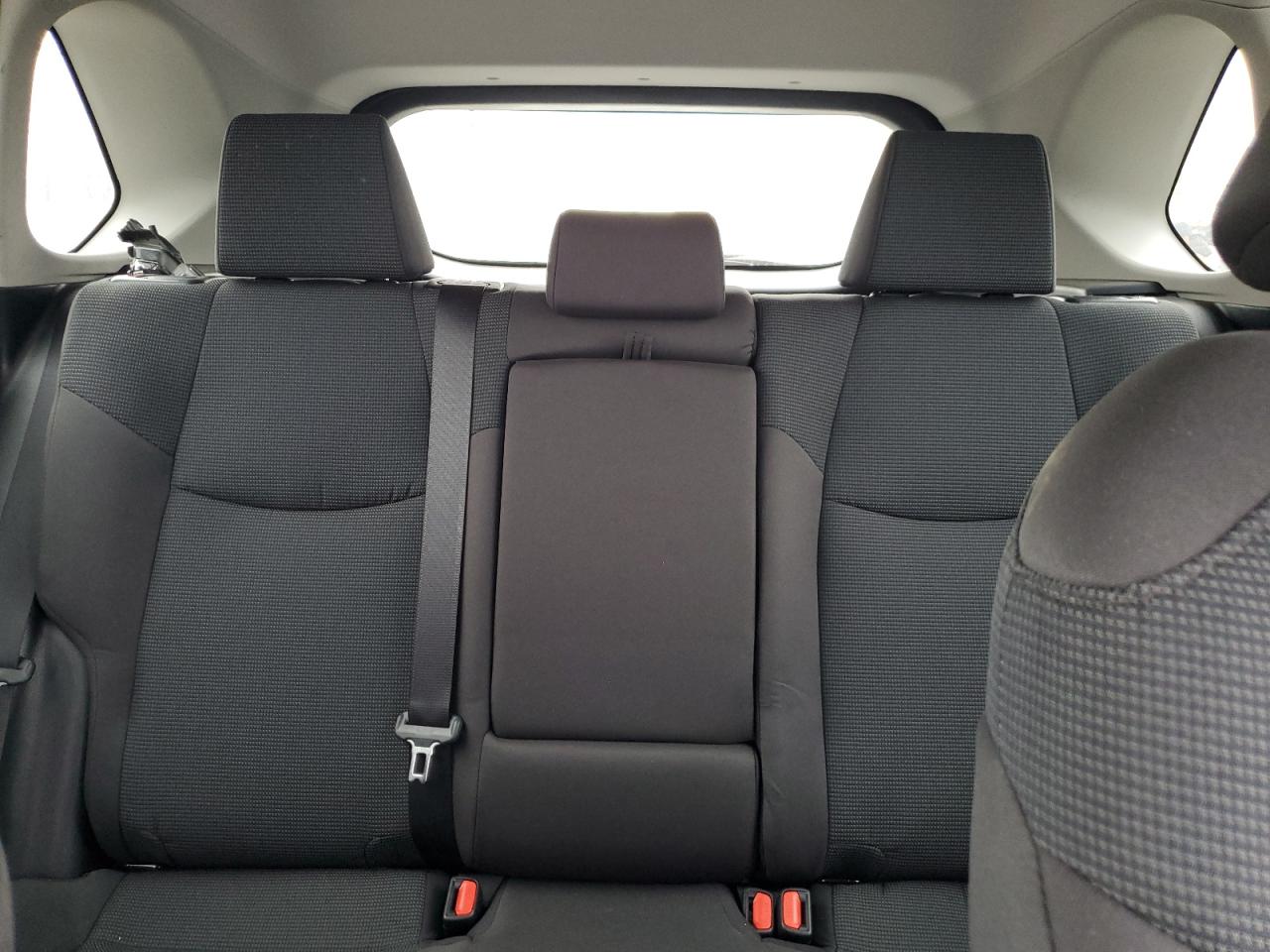 2024 Toyota RAV 4 - Image 10