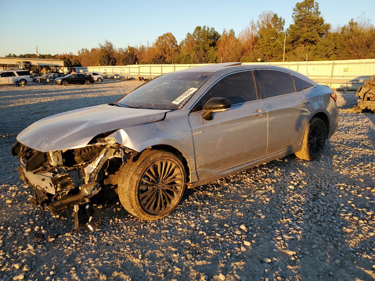 2021 Toyota Avalon - Image 1