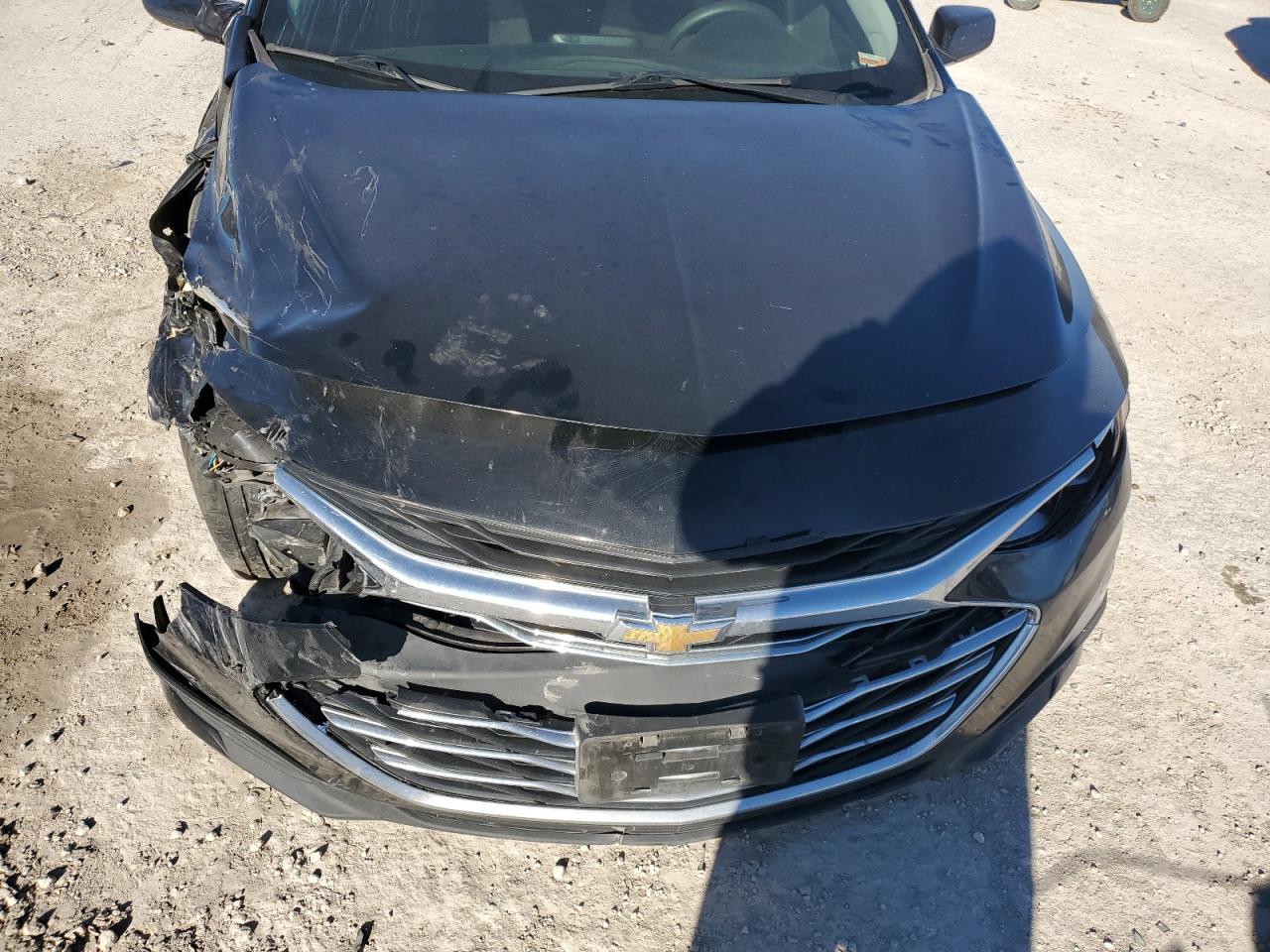 2020 Chevrolet Malibu - Image 12