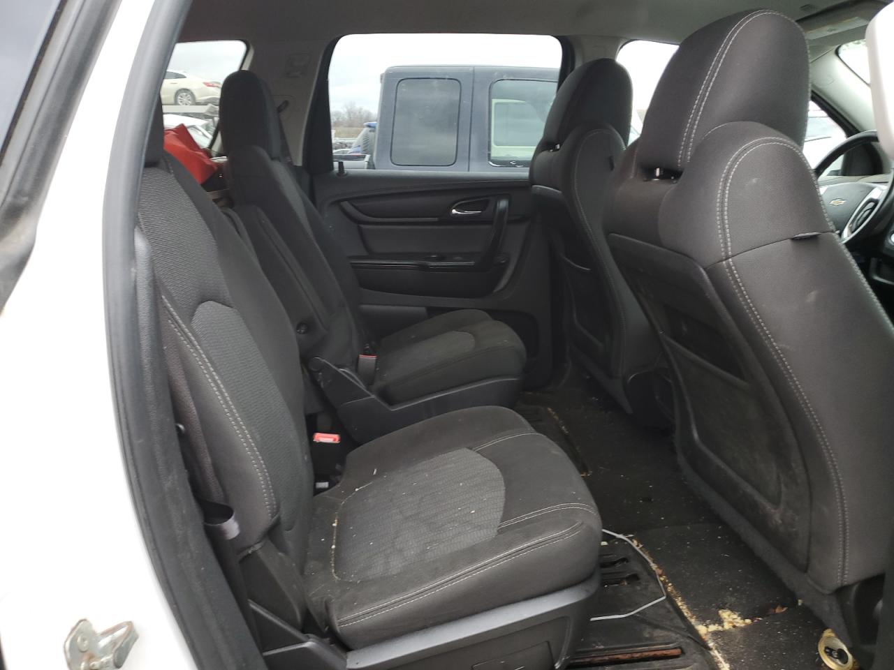 2017 Chevrolet Traverse - Image 10