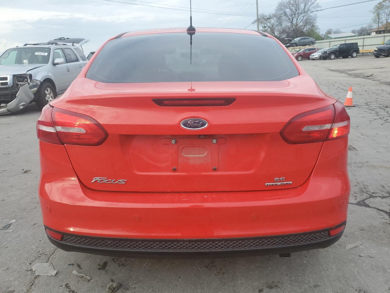 2016 Ford Focus Se VIN: 1FADP3F21GL238641 Lot: 79299774