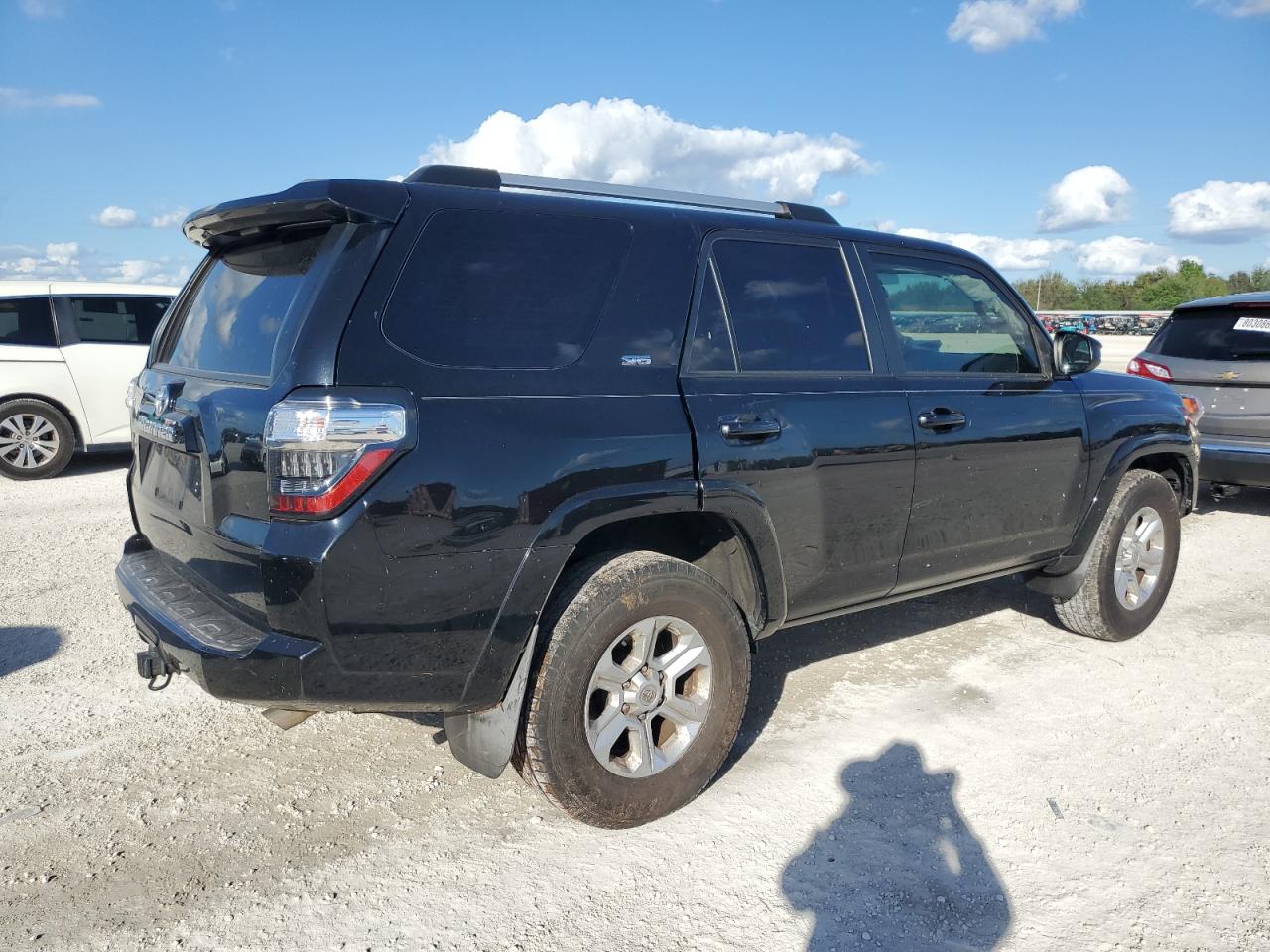 VIN JTEZU5JR0K5204420 2019 TOYOTA 4RUNNER no.3