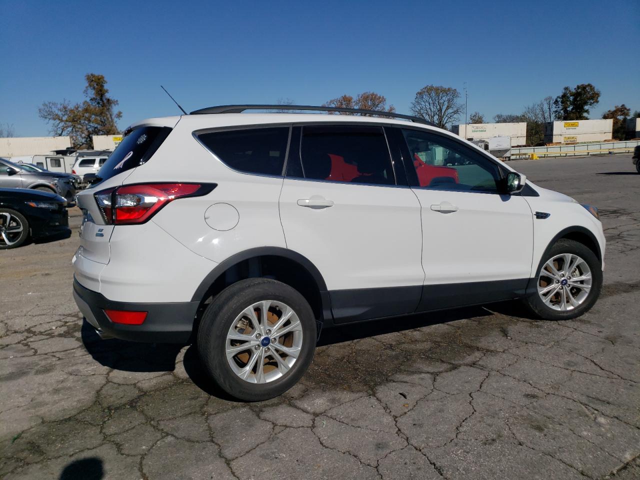 2017 Ford Escape - Image 3
