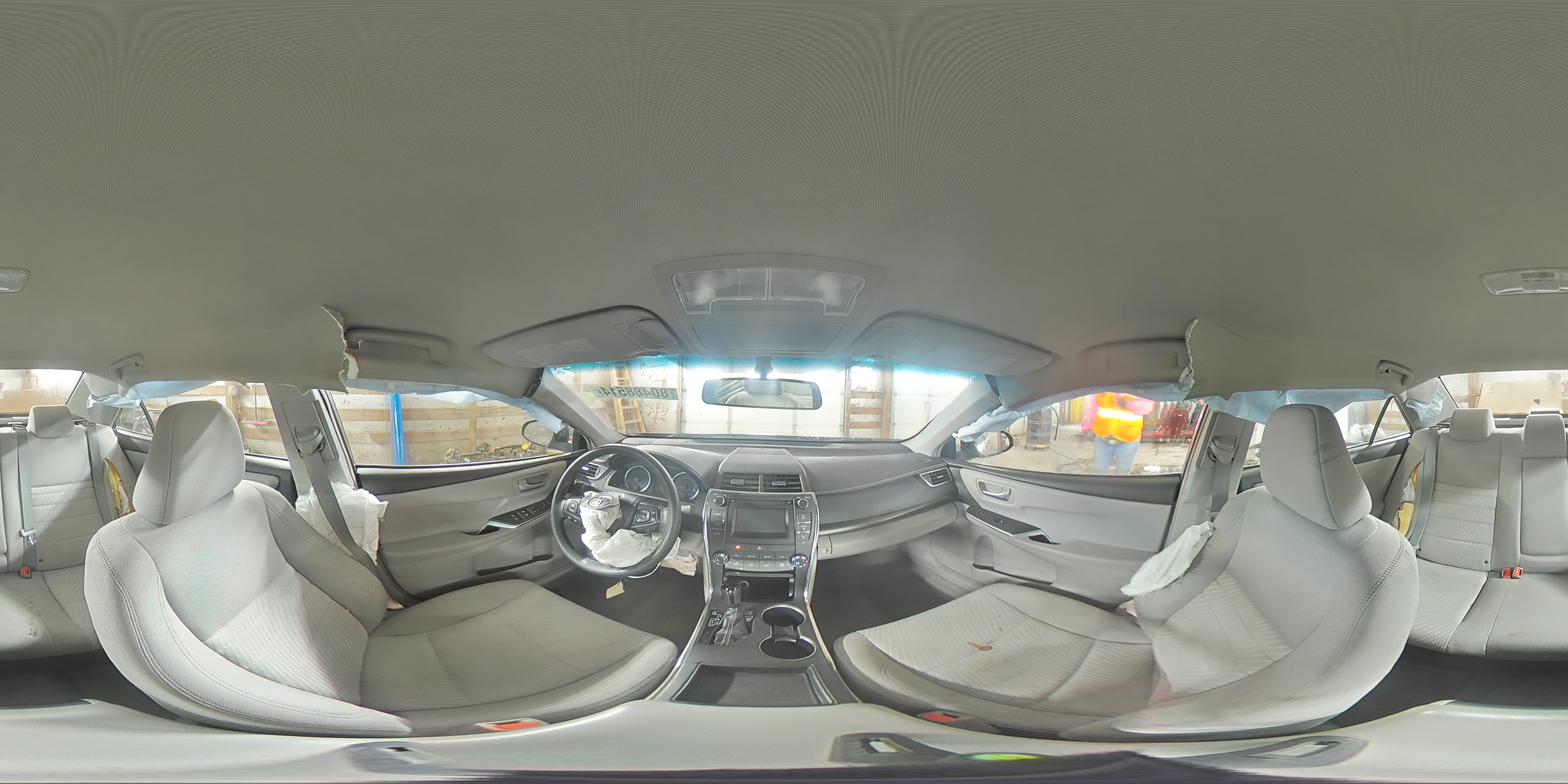 2017 Toyota Camry - Image 14