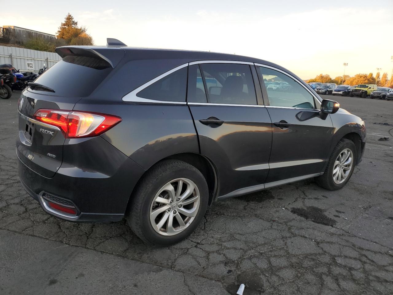 2016 Acura RDX - Image 3