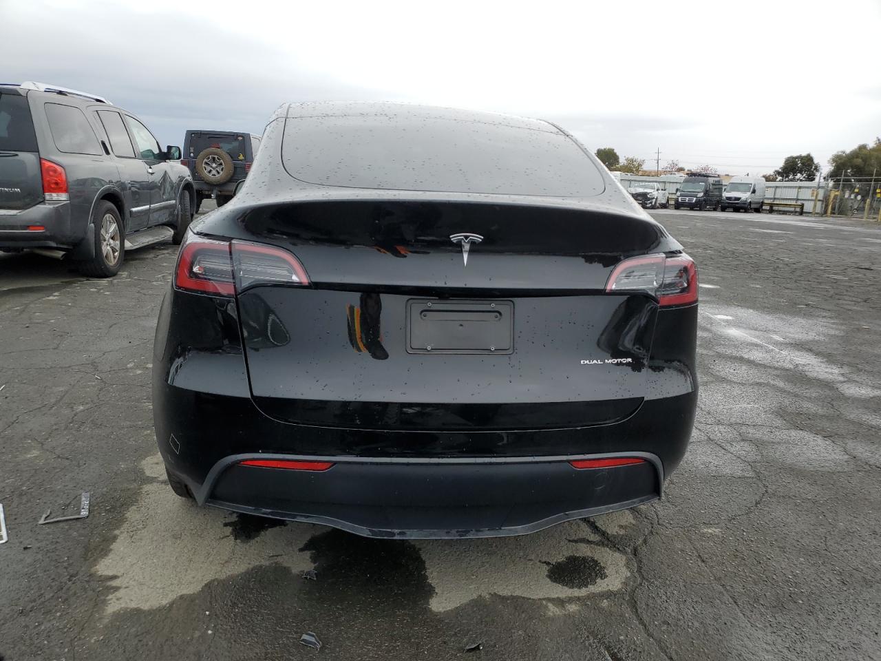 VIN 7SAYGDEE0RF069797 2024 TESLA MODEL Y no.6