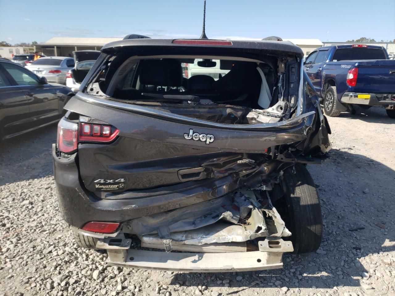2018 Jeep Compass - Image 6
