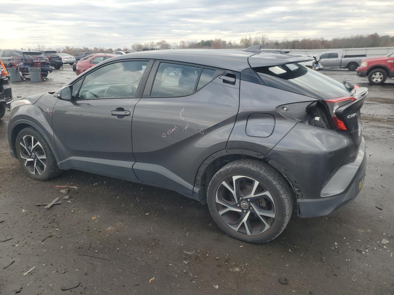2018 Toyota C-HR - Image 2