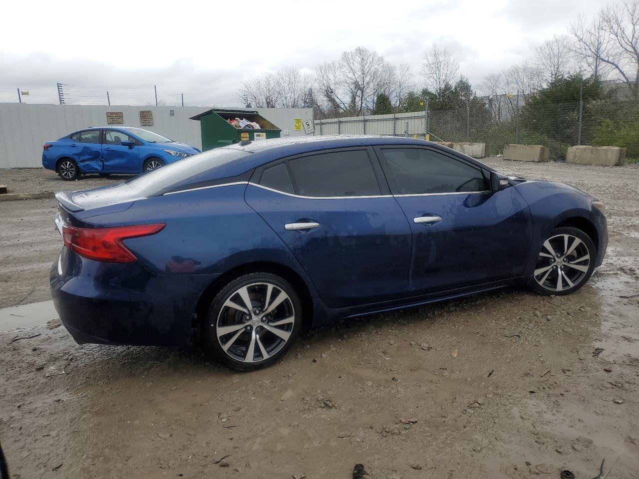 2016 Nissan Maxima - Image 3