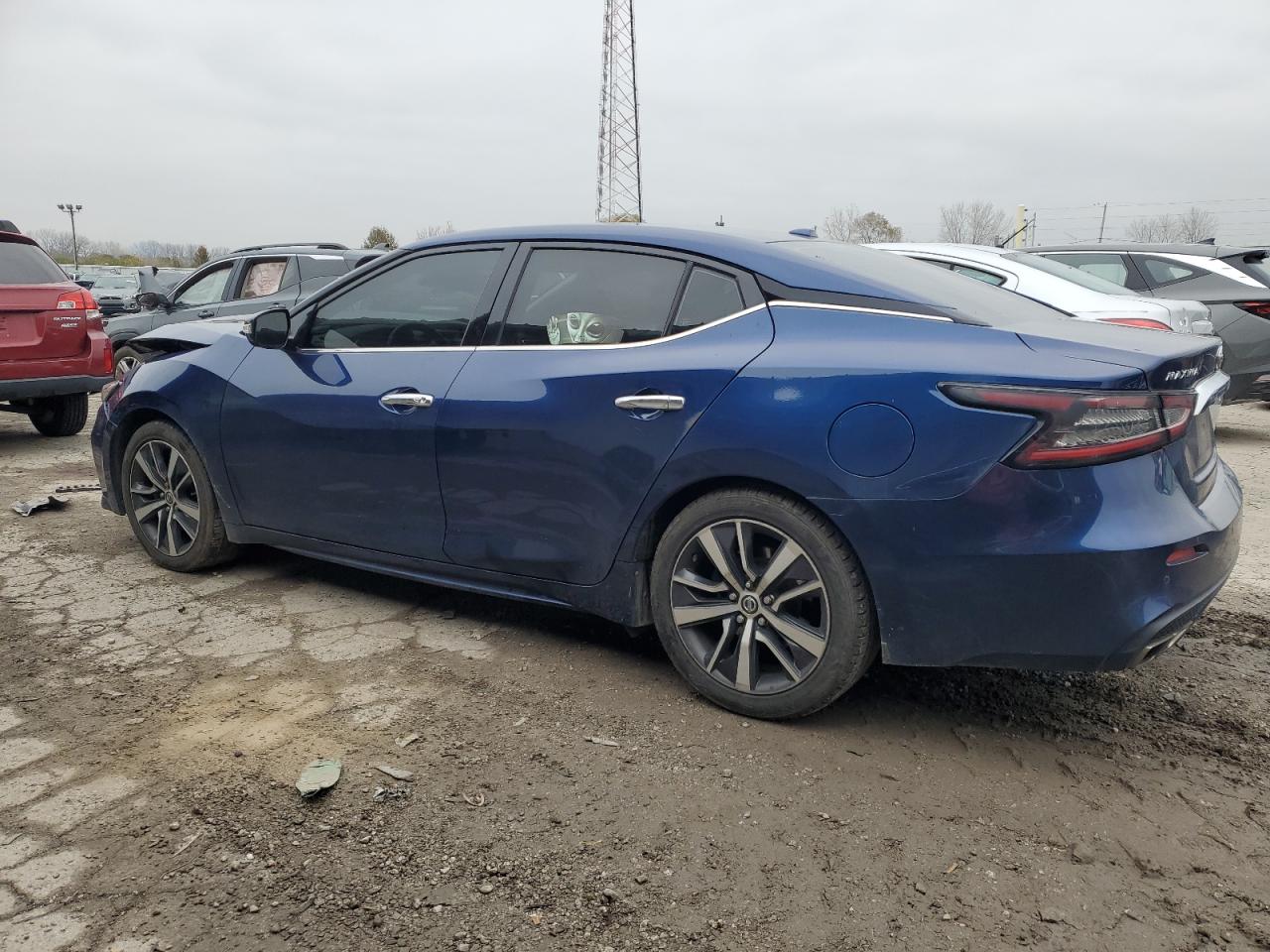 2020 Nissan Maxima - Image 2