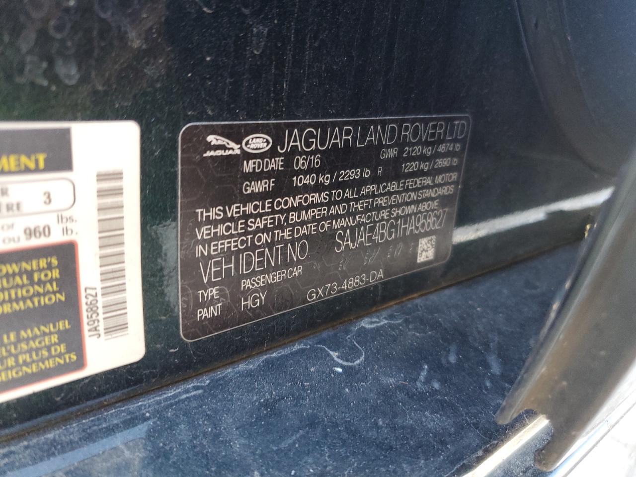 2017 Jaguar XE - Image 12