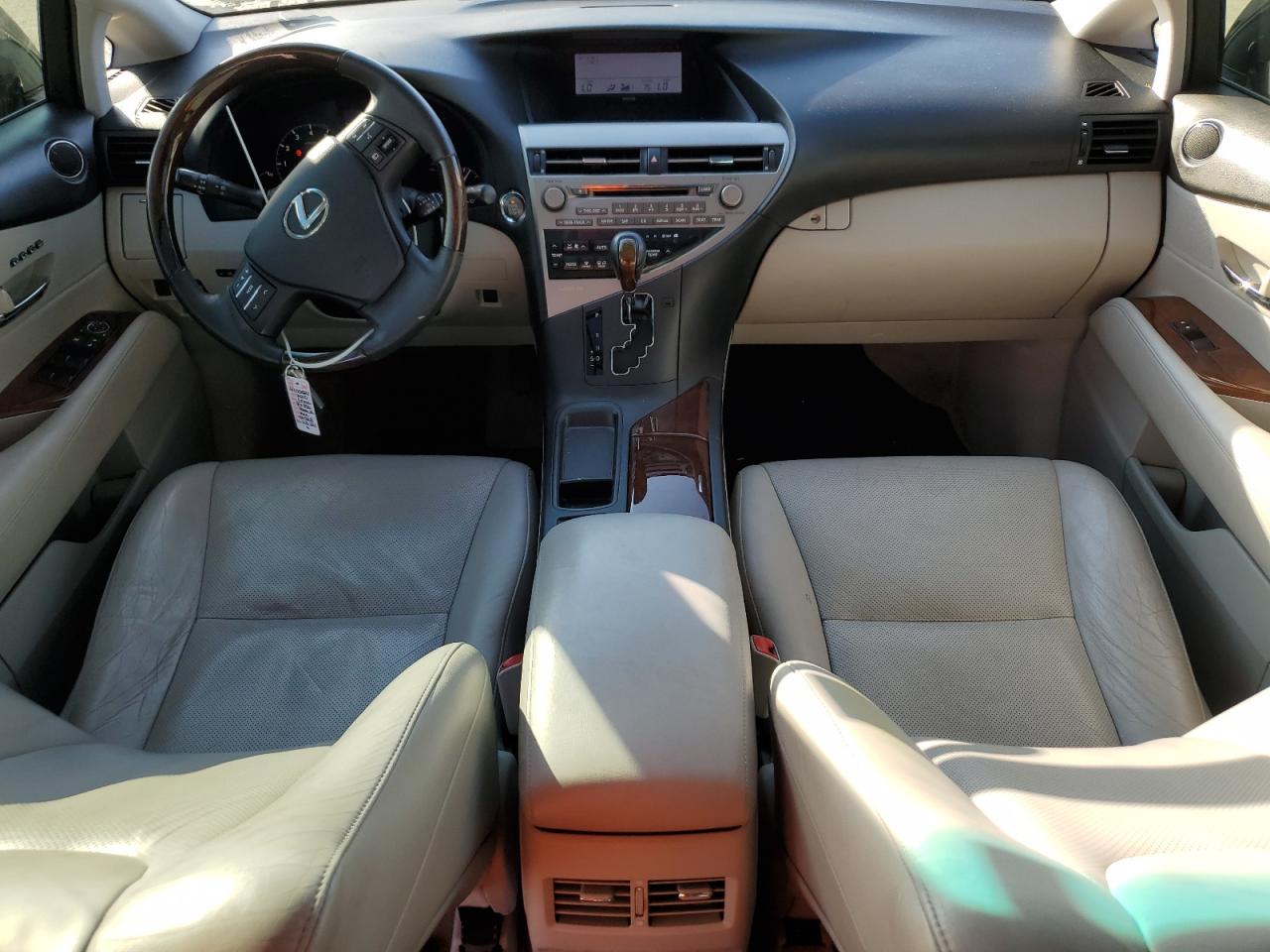 2010 Lexus RX - Image 8