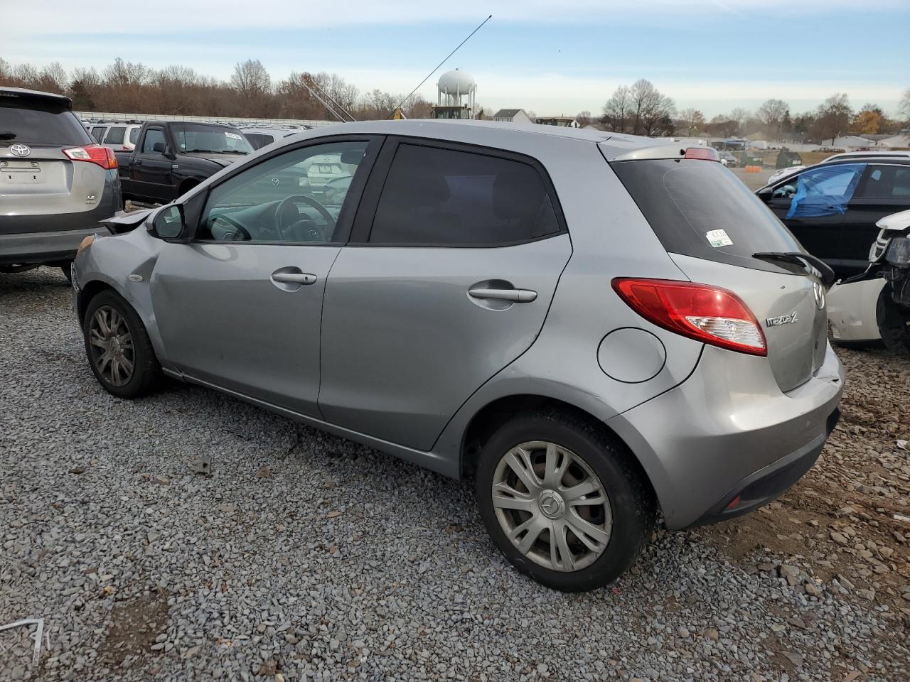 VIN JM1DE1KY1D0171034 2013 MAZDA 2 no.2