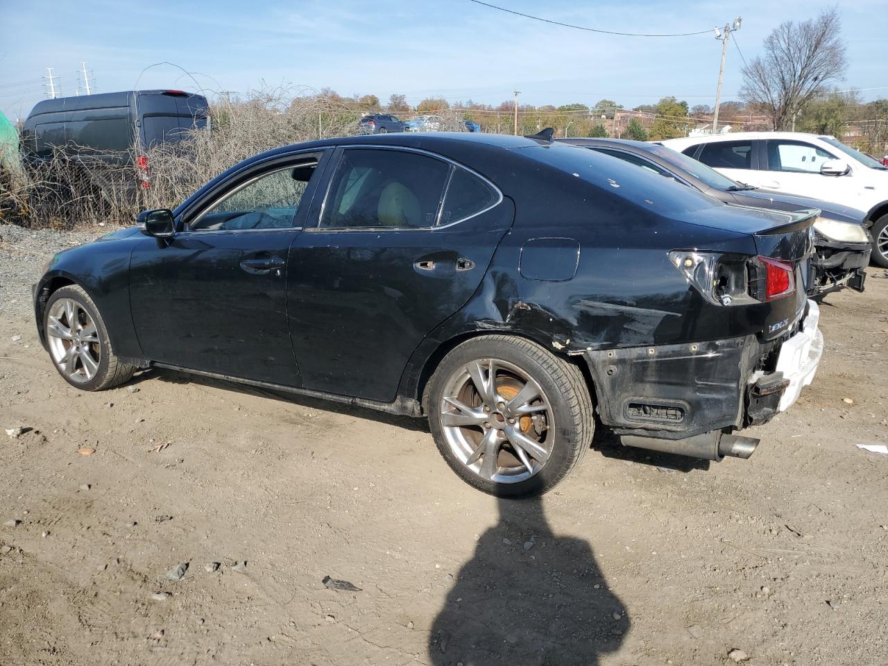 2010 Lexus IS - Image 2