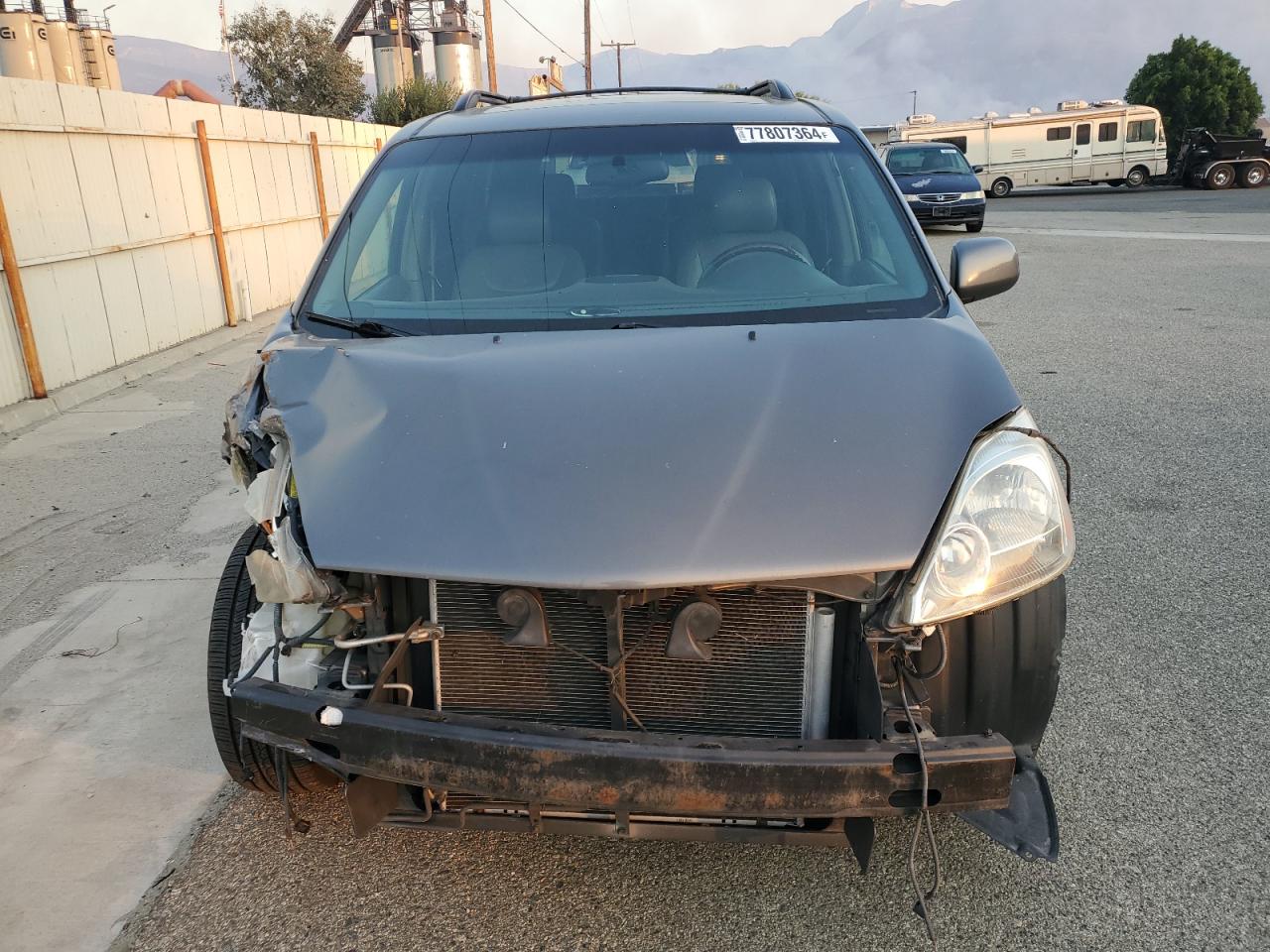 2005 Toyota Sienna - Image 5